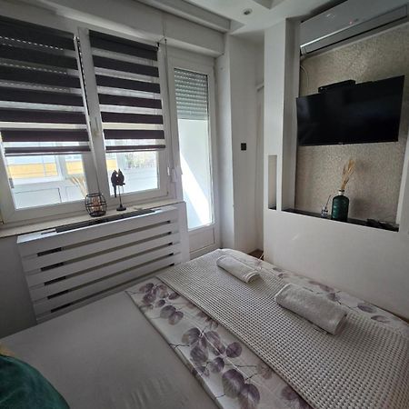 Arizona Lejlighed Novi Sad Eksteriør billede